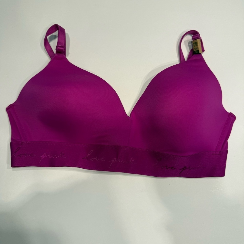PINK Victoria's Secret Wear Everywhere wireless lightly lined Bra new with tags